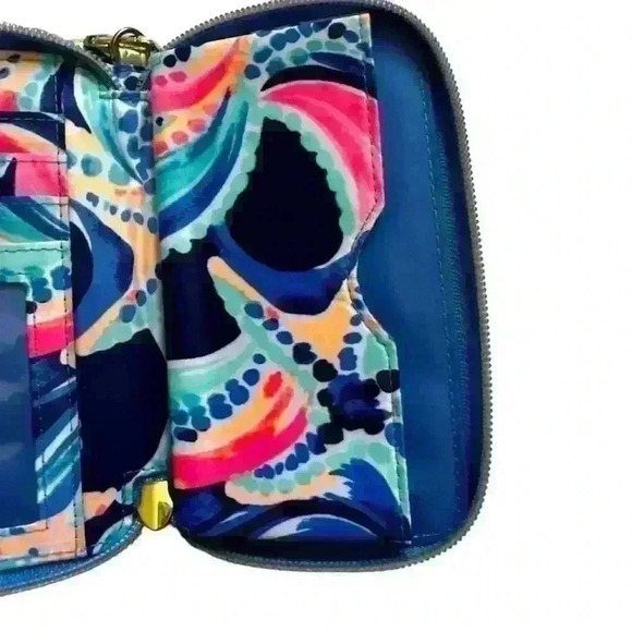 Lilly Pulitzer Tiki Palm Blue Multicolor Wristlet Wallet - Picture 6 of 7